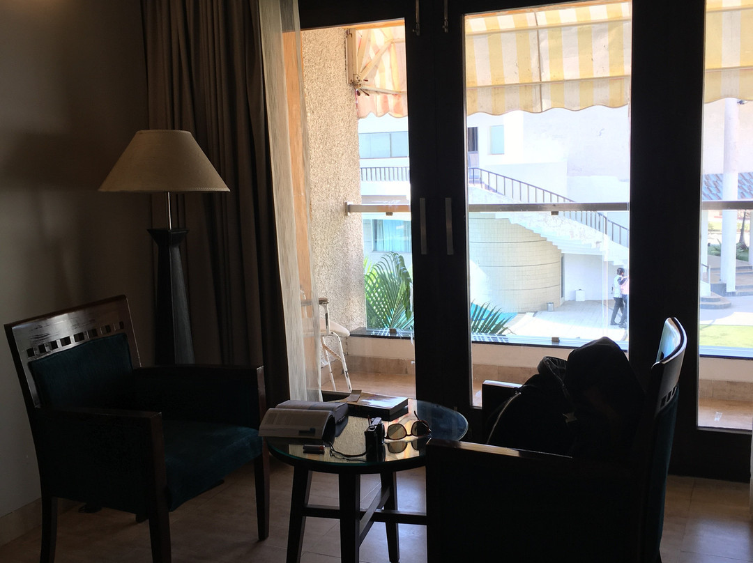 Azzaro Resort & Spa主图