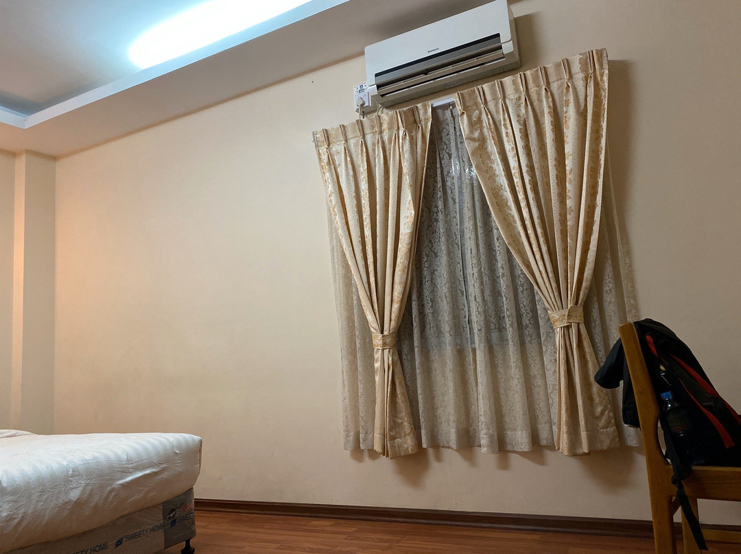 Shwe Poe Eain Hotel主图