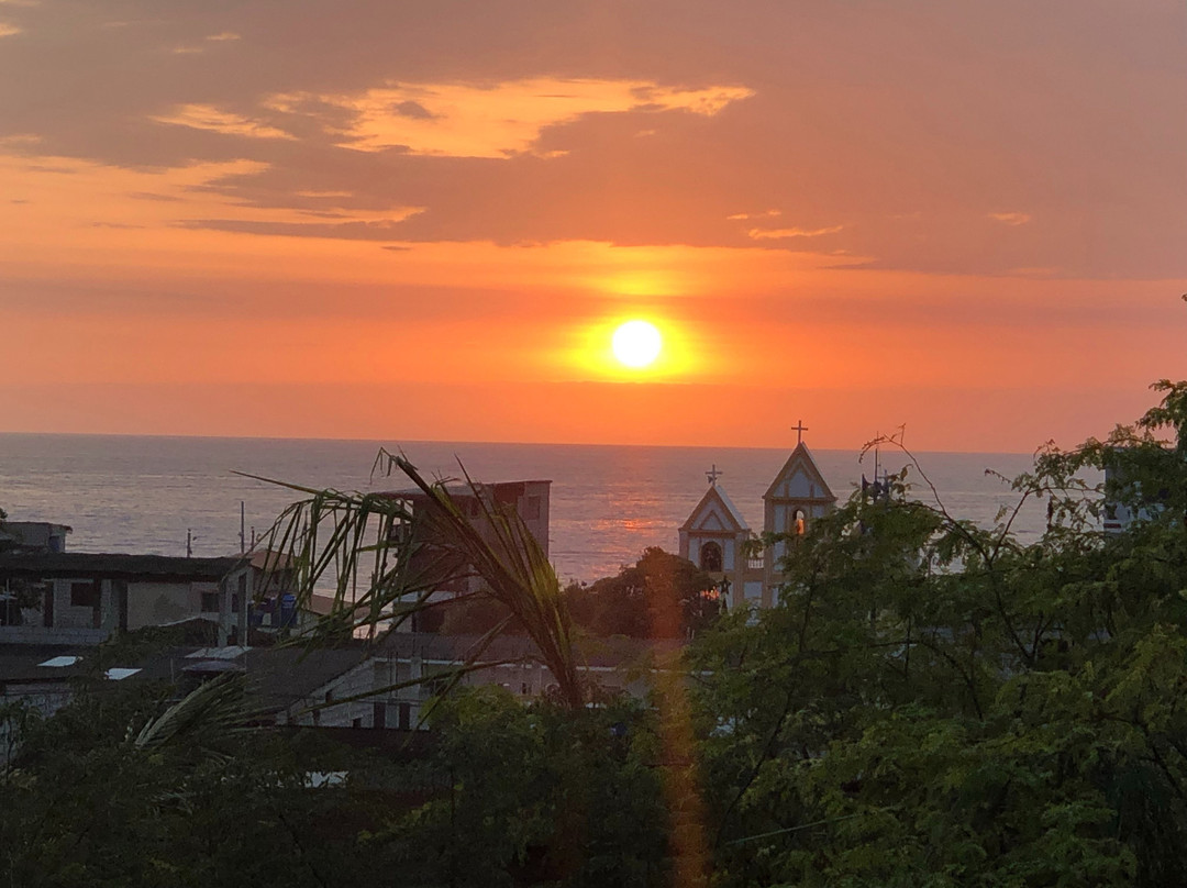 Me Hotel In Montañita Estates主图