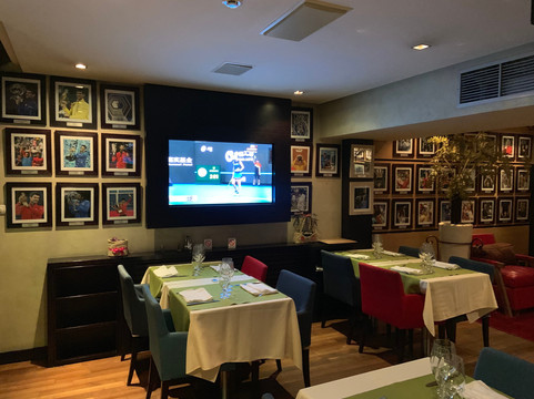 Restaurant Novak 1主图