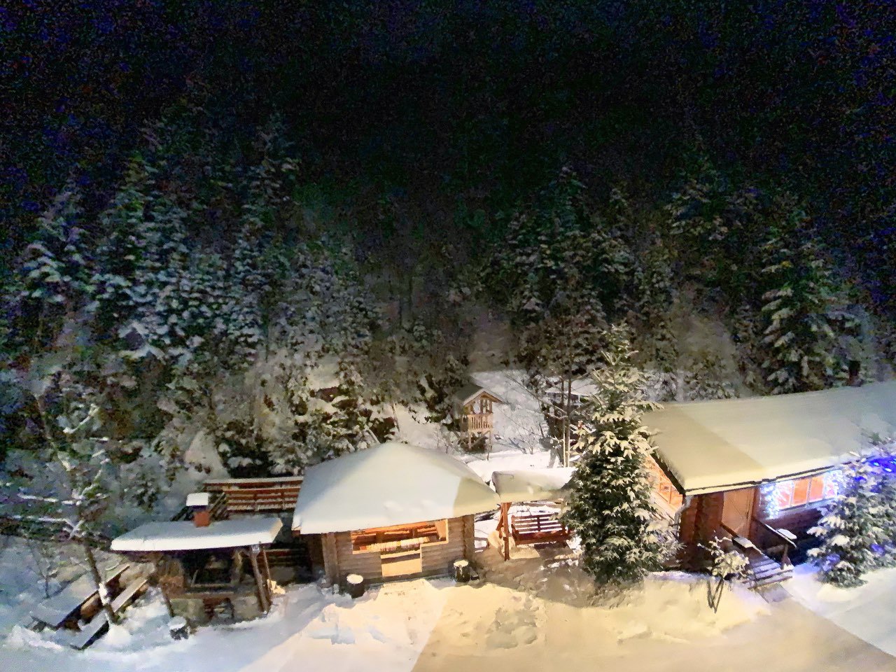 Paradise Valley - Valea Paradisului Pension-家庭/游戏区