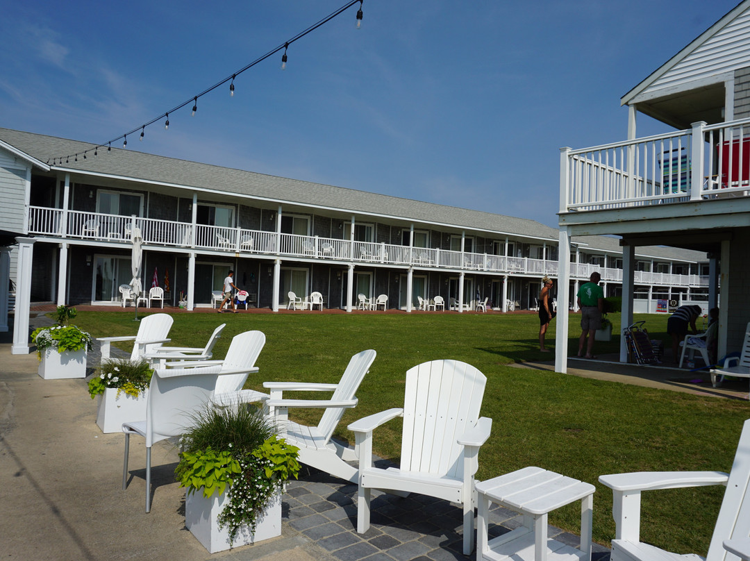 Three Seasons Resort主图