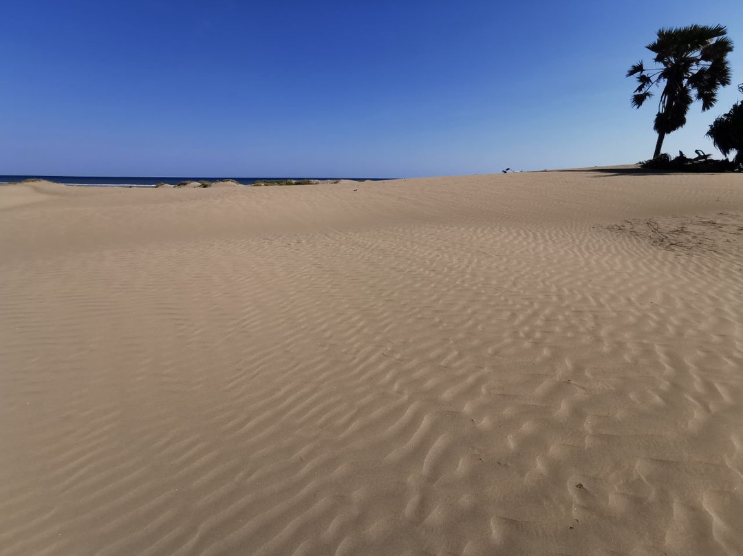 Oetune Beach景点图片