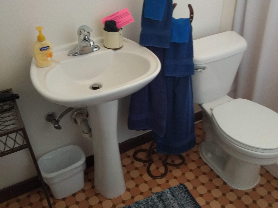 Cowboy Country Inn主图