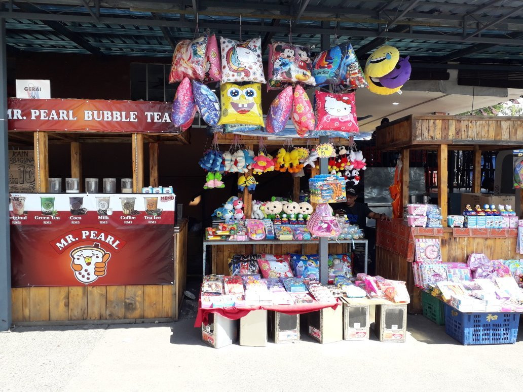 Padang Waremart-巴东勿刹必去景点