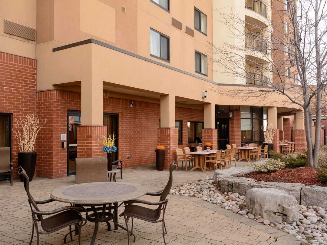 Courtyard by Marriott Toronto Brampton主图