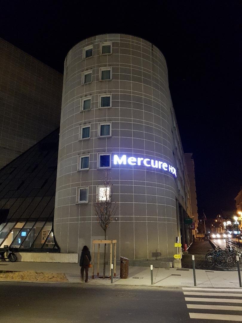 Mercure Chambery Centre-浴室