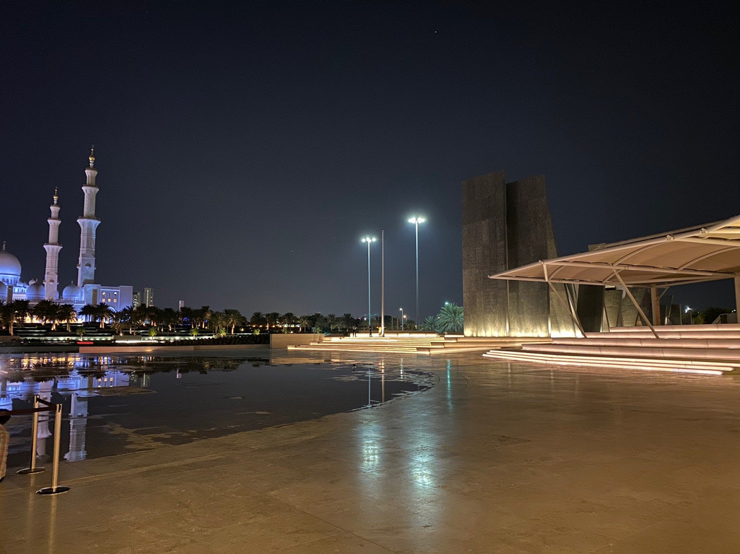 Wahat Al Karama (Oasis of Dignity)-阿布扎比必去景点