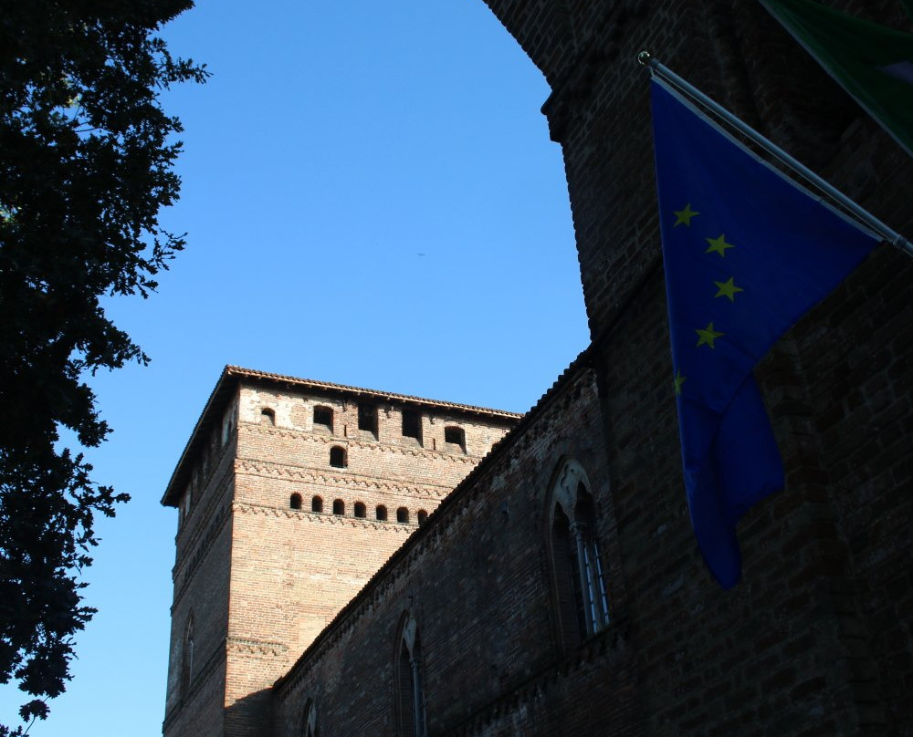 Castle of Pandino景点图片