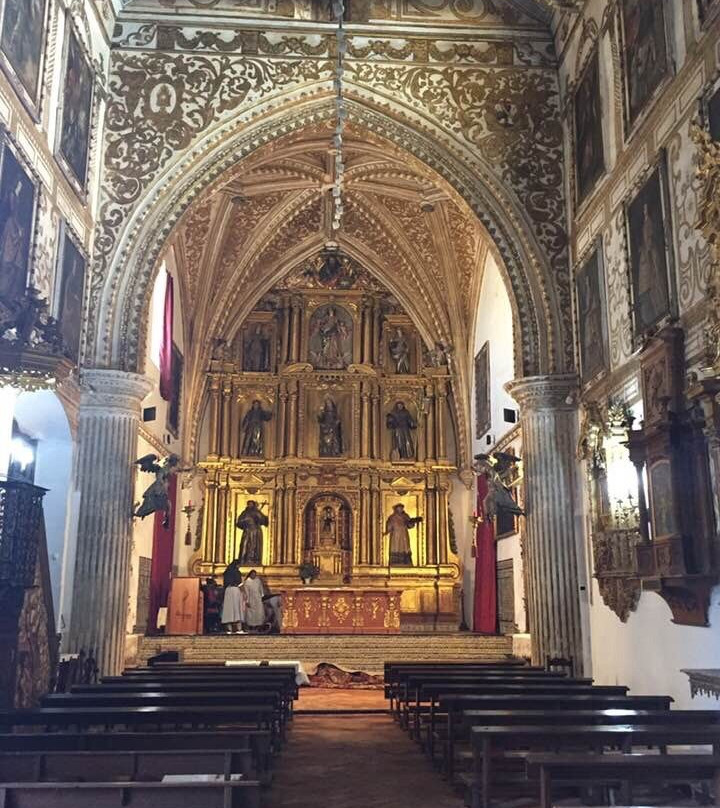 Convento de Santa Clara-卡莫纳必去景点