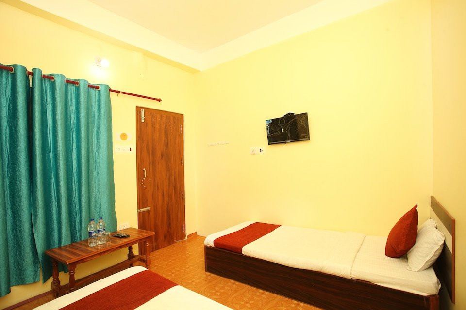 SPOT ON 503 Lisno Restaurant And Lodge主图