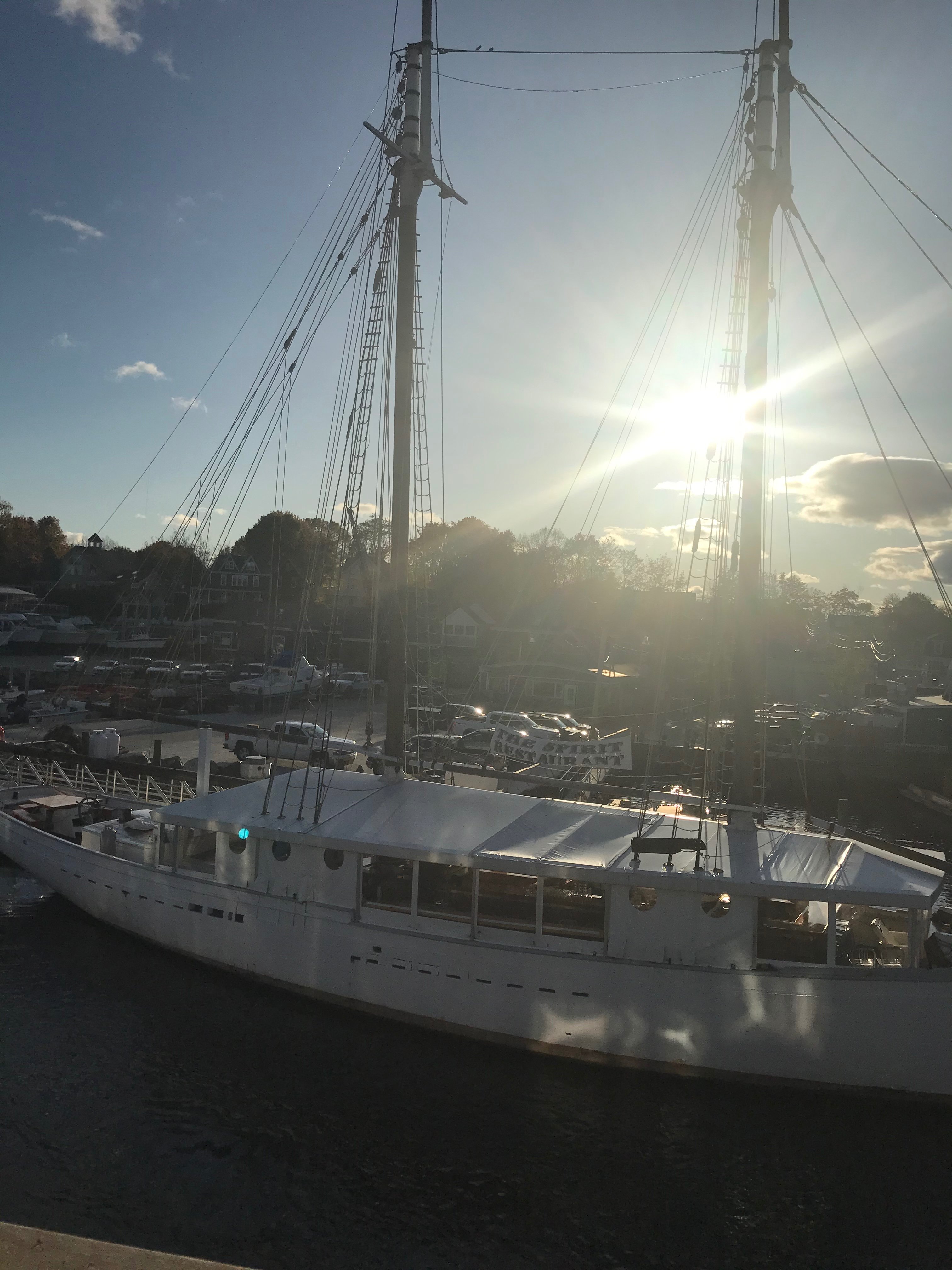 Boathouse Waterfront Hotel-酒店景观