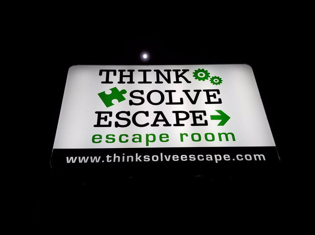 Blackwood旅游景点-Think Solve Escape: Escape Room