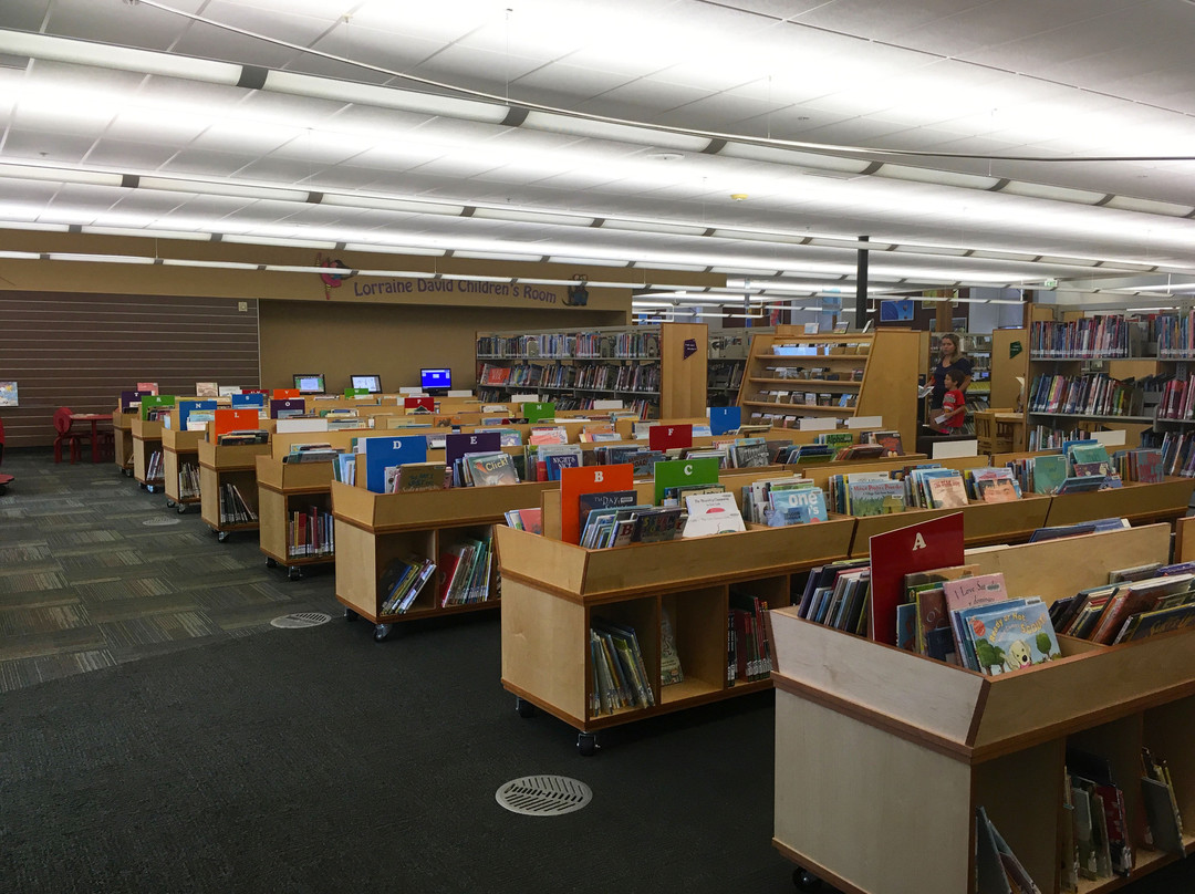 Erie Community Library-Erie必去景点