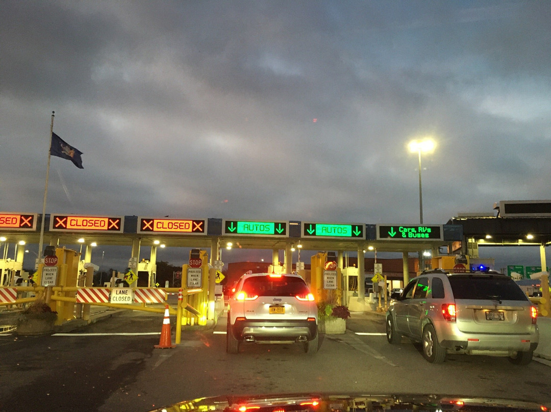 Peace Bridge-Fort Erie必去景点
