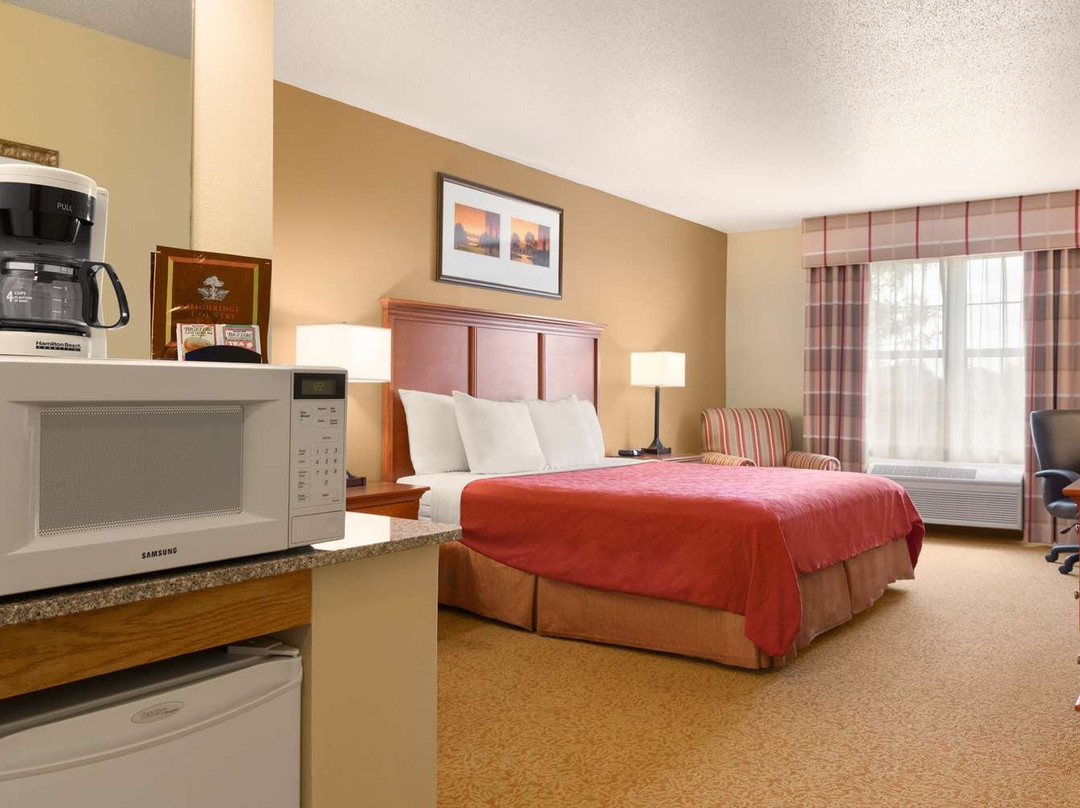 西卡摩尔卡尔森江山旅馆&套房酒店主图