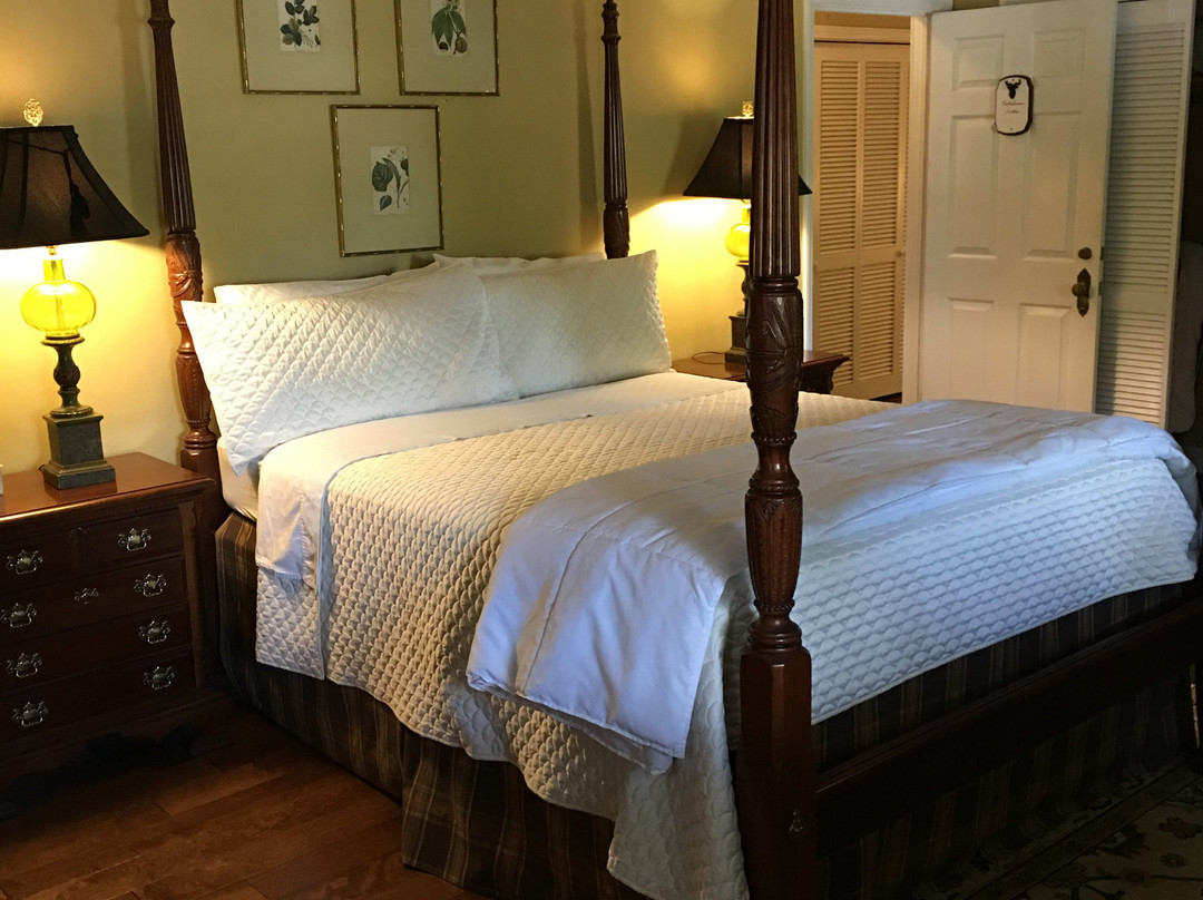 Campbell House主图