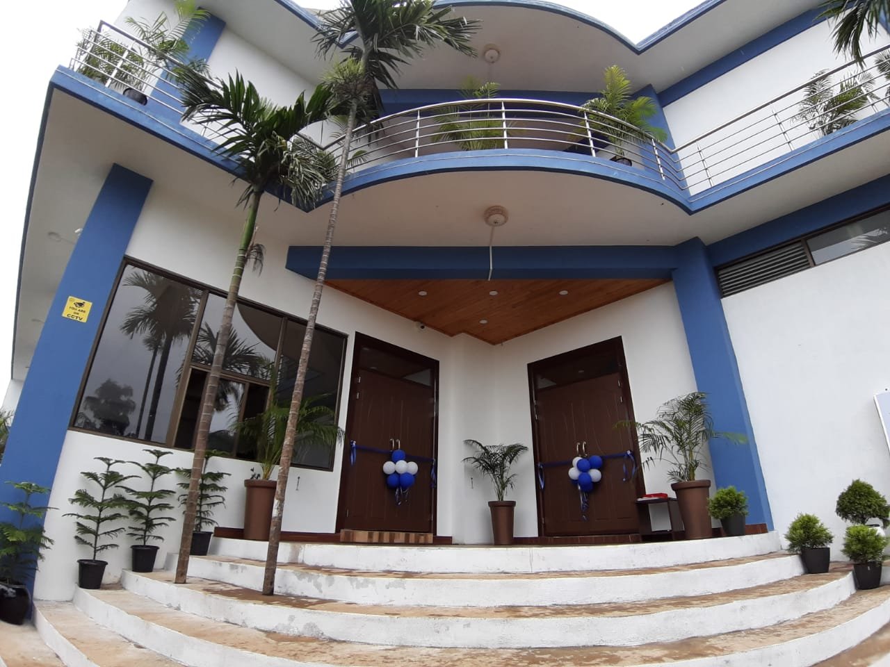 Royal View Resort-官方