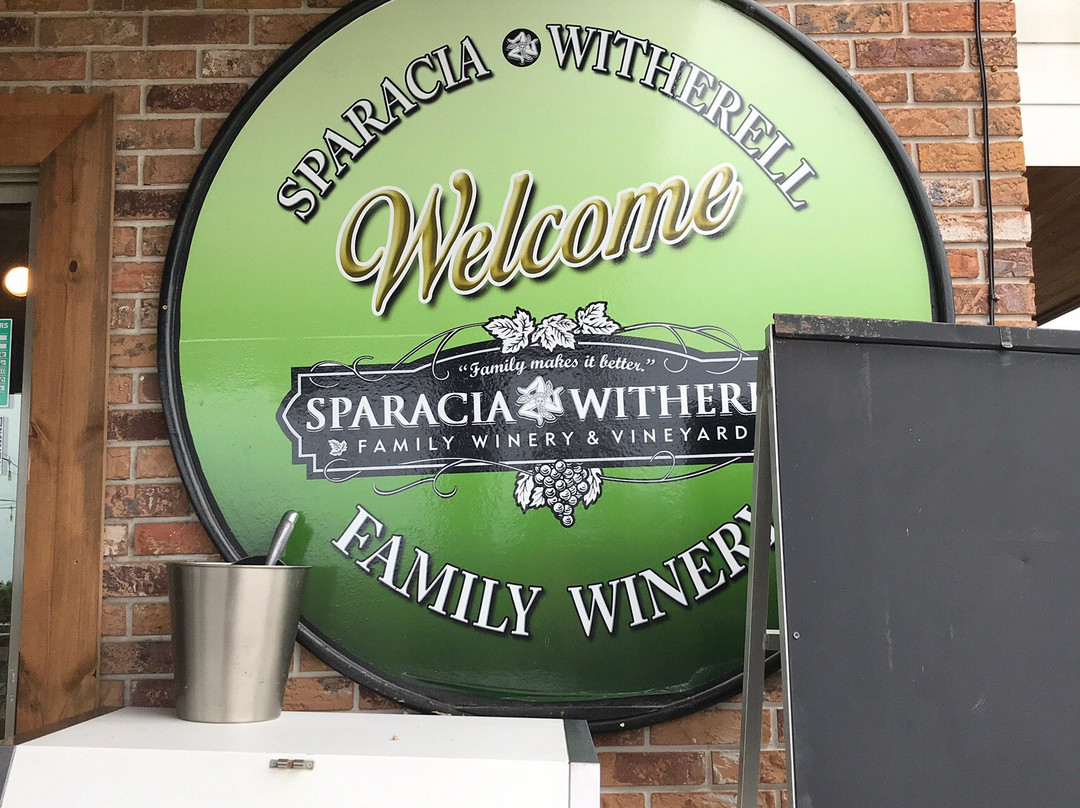 Sparacia Witherell Family Winery & Vineyard景点图片