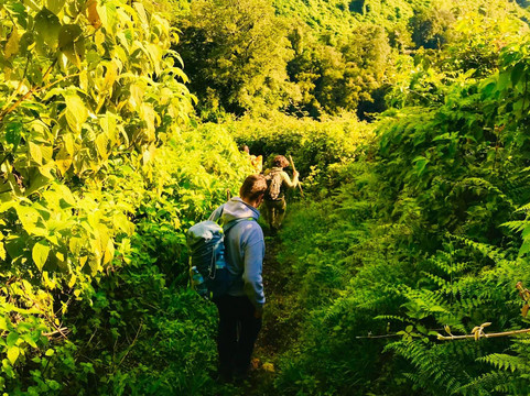 Cathie Tour Guide Uganda-恩德培必去景点