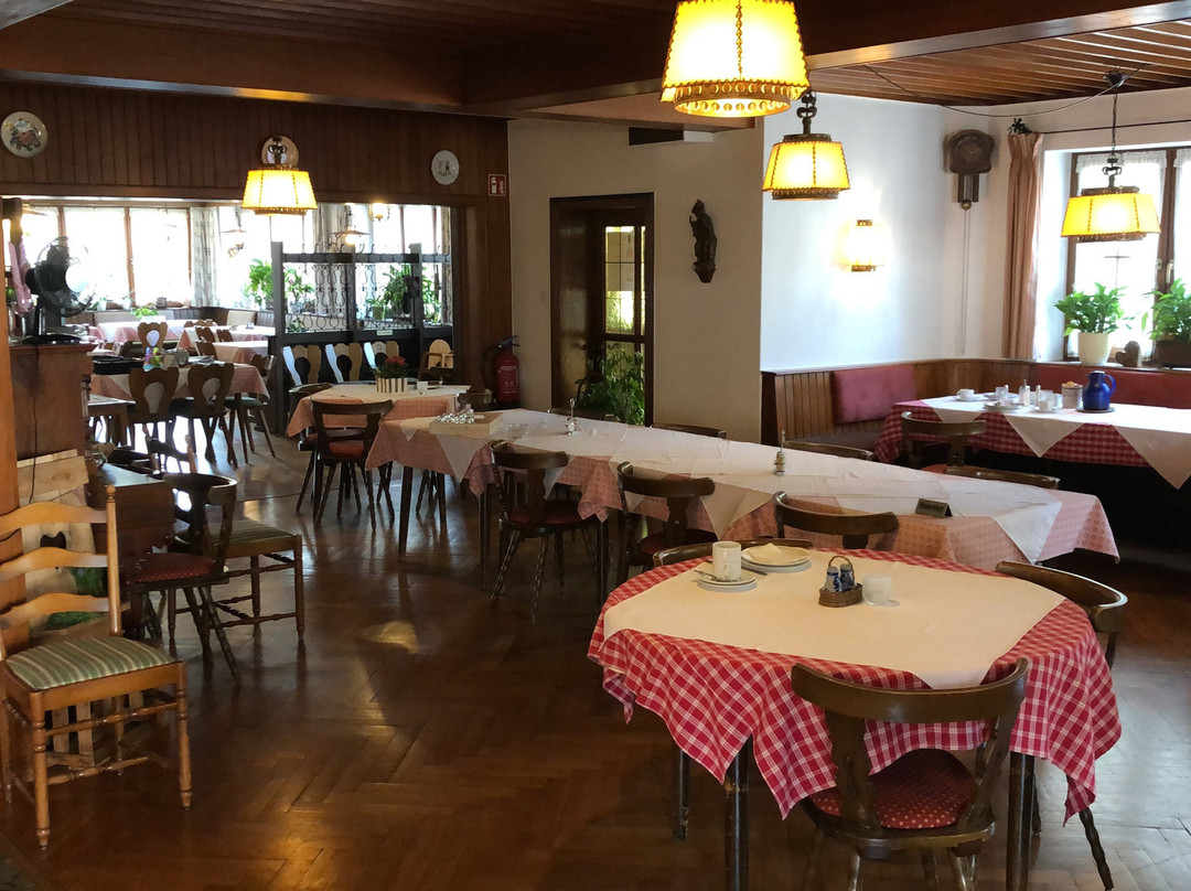 Hotel Gasthaus Zum Hirschen主图