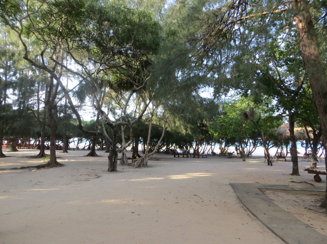 尼拉维利海滩酒店主图