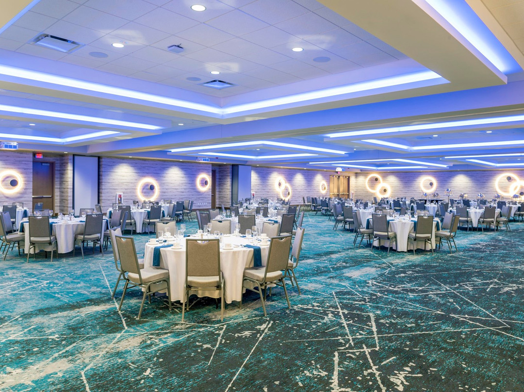 Delta Hotels by Marriott Kalamazoo Conference Center主图