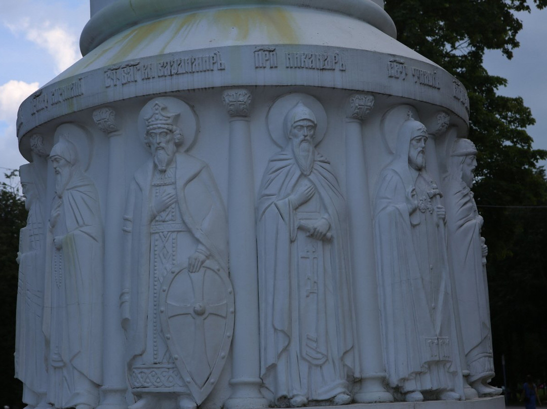 Monument to Saint Equal-to-the-Apostles Princess Olga-普斯科夫必去景点