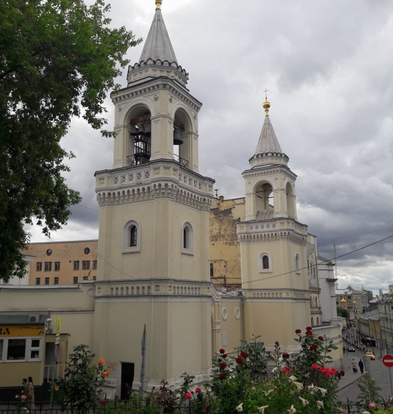 Khitrovskaya Square景点图片