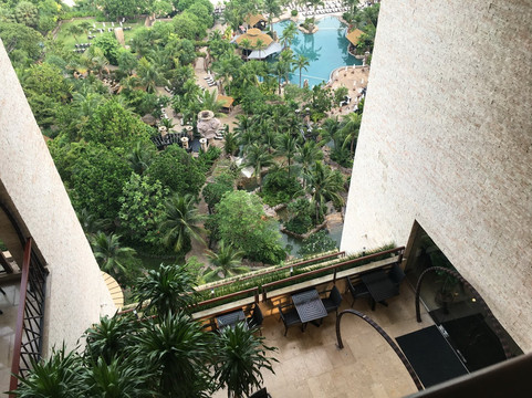 芭堤雅盛泰澜幻影海滩度假村主图