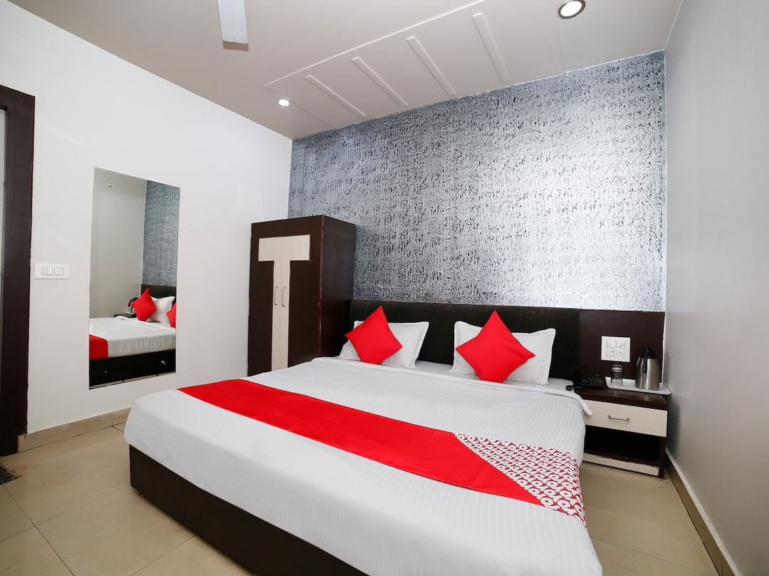 Datia酒店住宿-Om Residency Churned