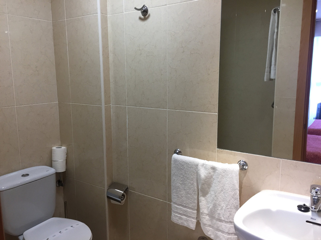 欧洲之峰酒店主图