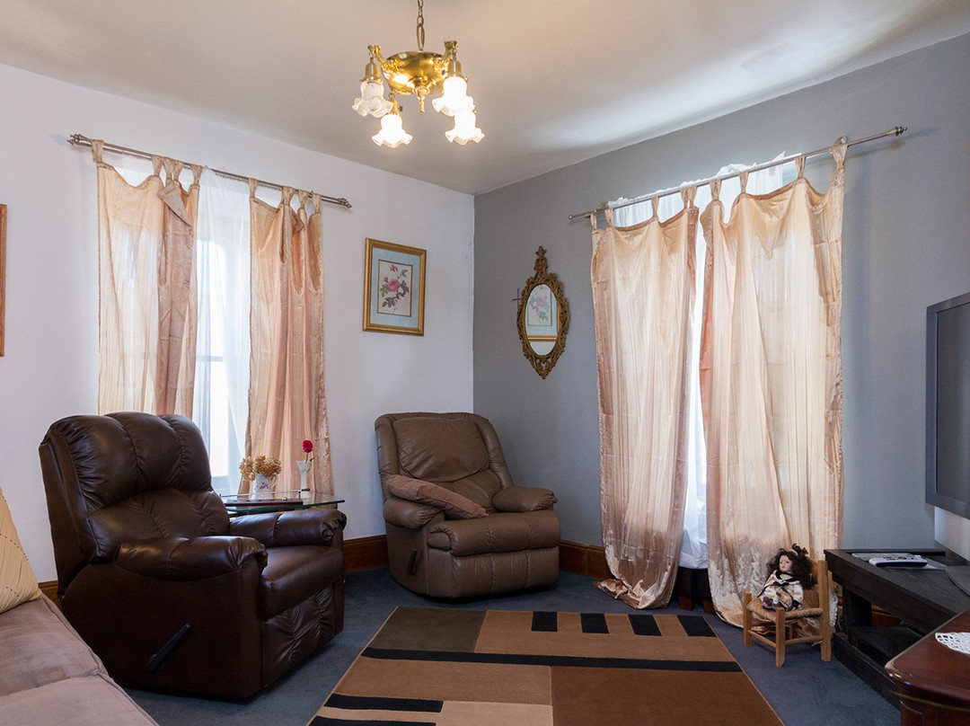 Montgomery Mansion Bed & Breakfast主图