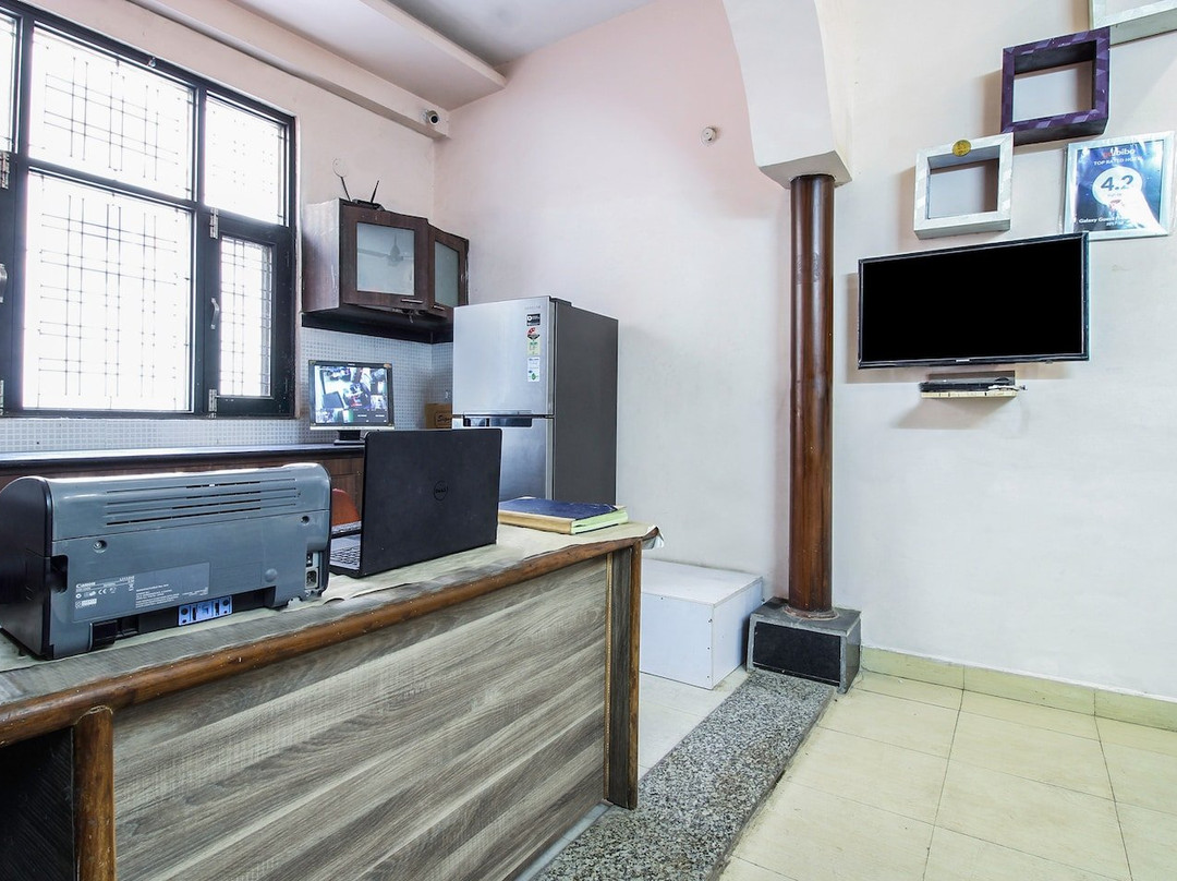 OYO 24075 Galaxy Guest House主图