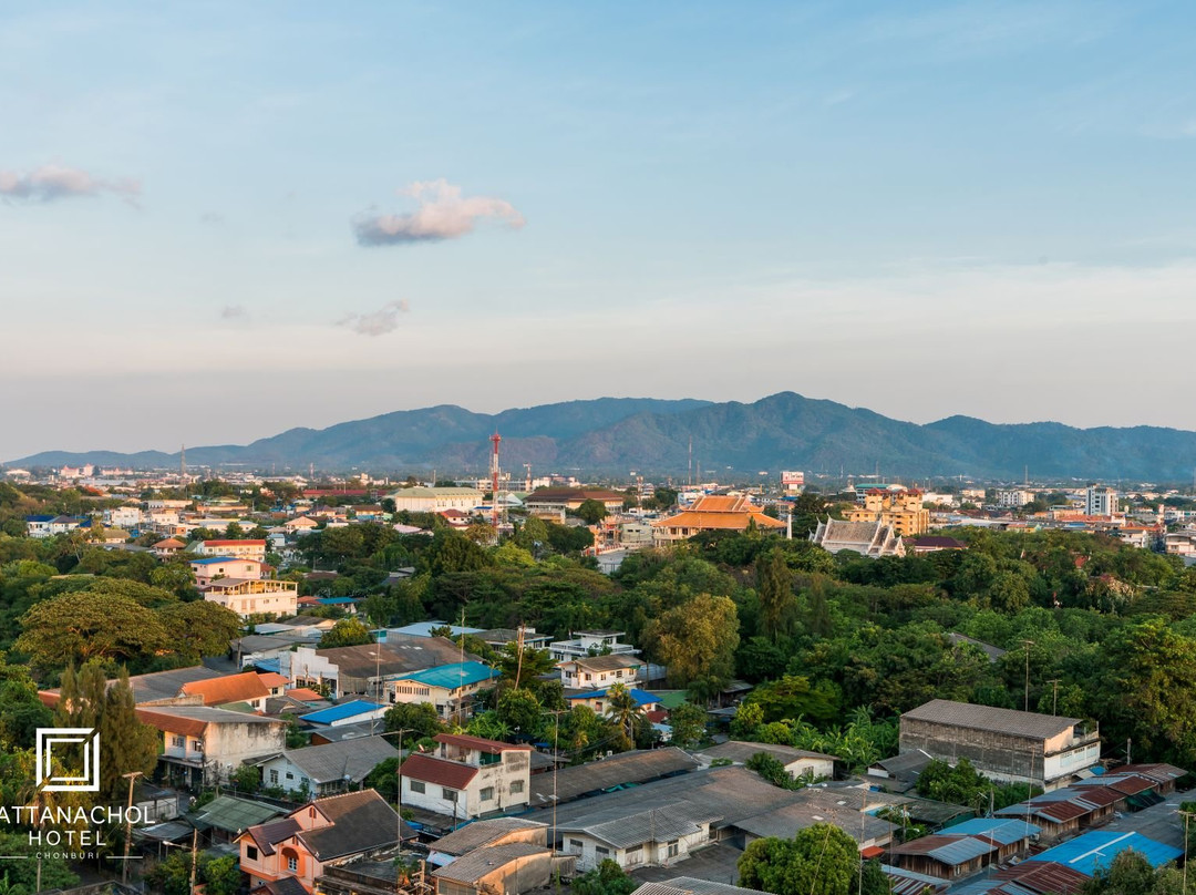 Rattanachol Hotel主图