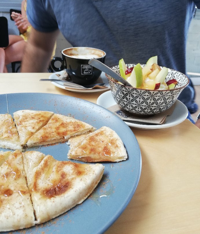 CLOCK coffee & brunch主图