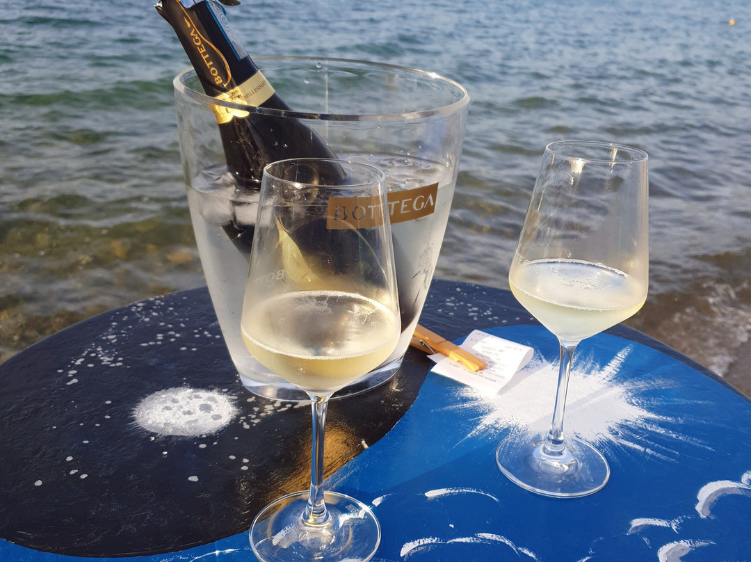 Christina Rooms主图