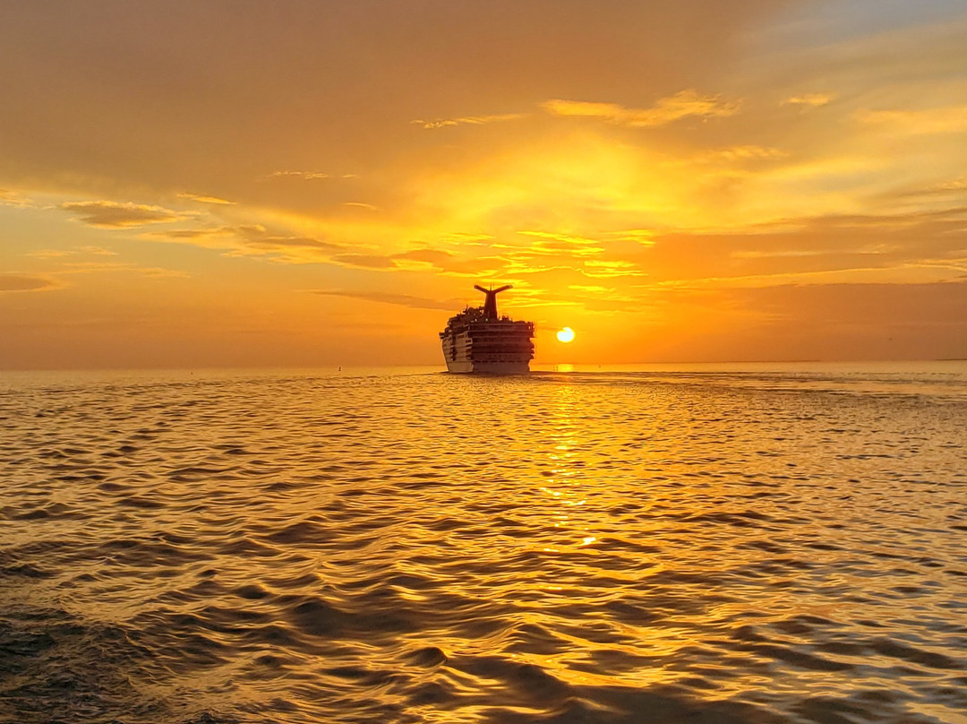 Barefoot Boating-圣彼德斯堡必去景点
