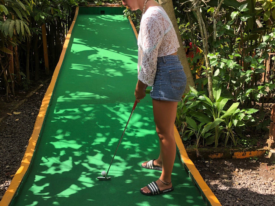 Bali Mini Golf-达巴南必去景点