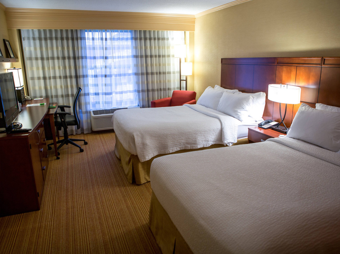 斯普林菲尔德市中心万怡酒店主图