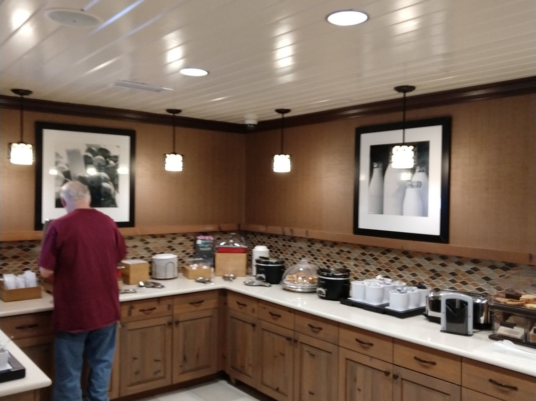 Hampton Inn & Suites Tifton主图