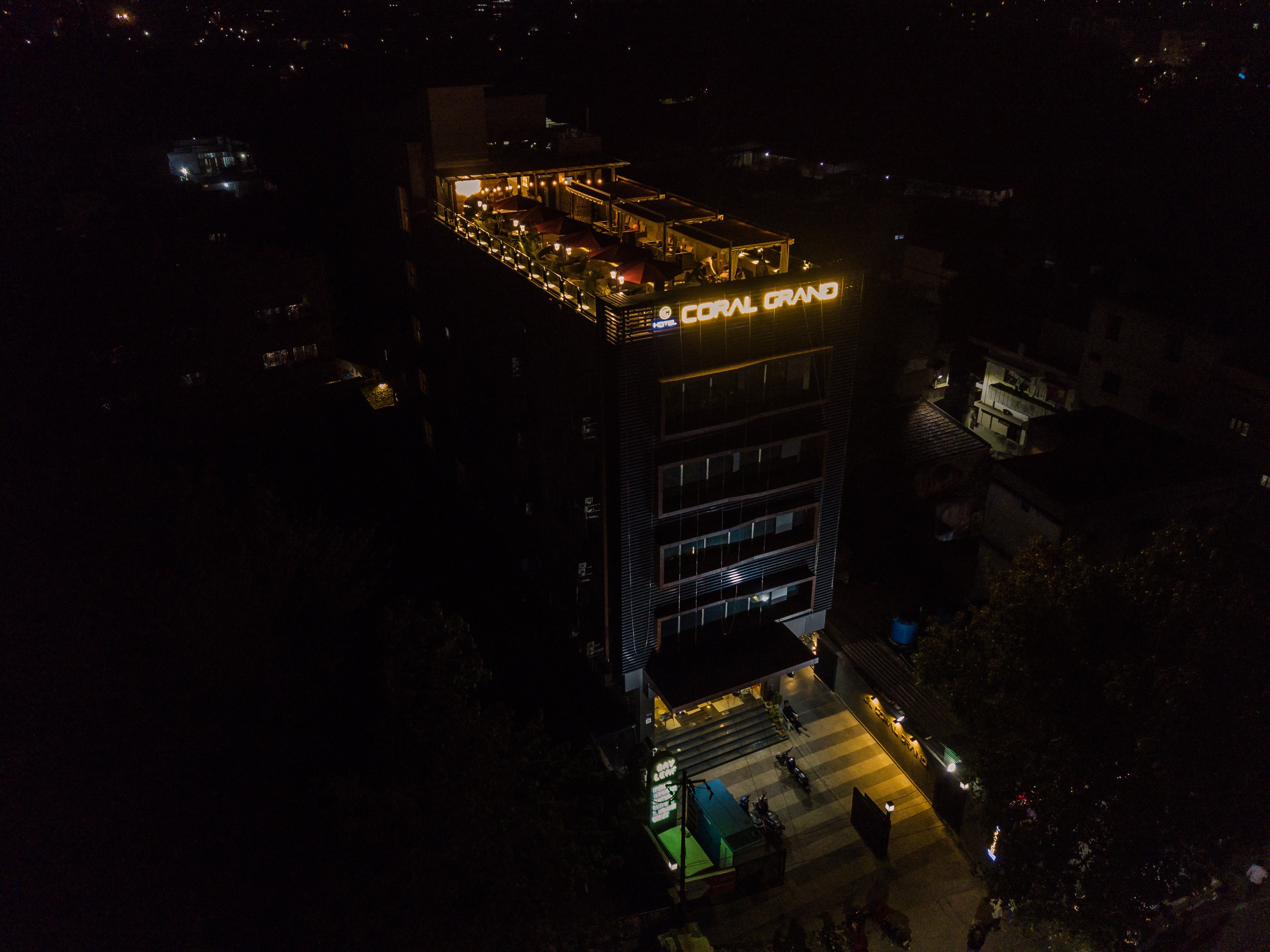Hotel Coral Grand-官方