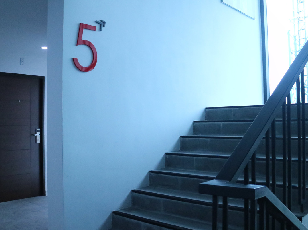M1 Hotel主图