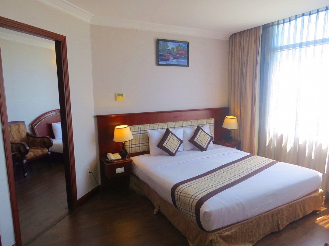 胡志明市富安大酒店主图