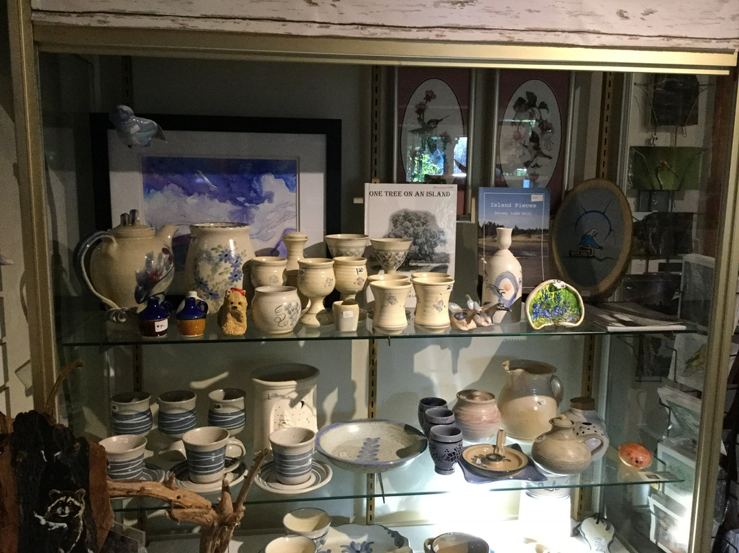 Southbay Gallery景点图片