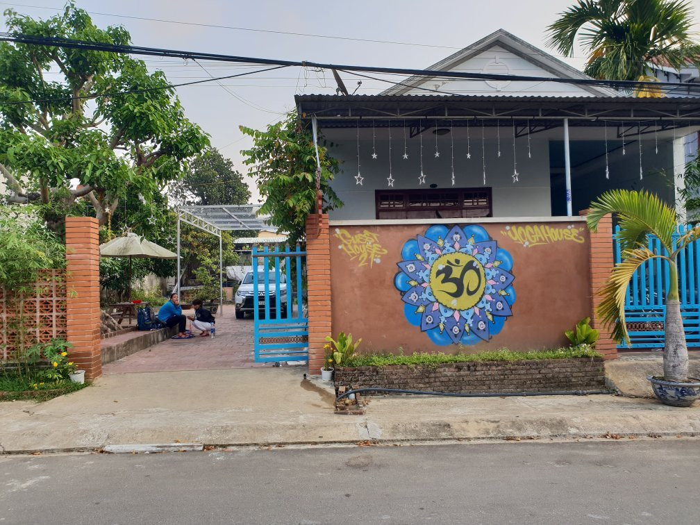 GuestHouse21 & Yoga House