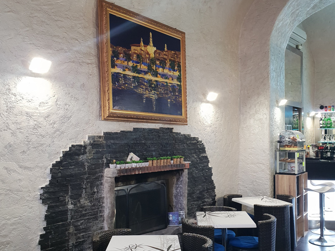 Bar Rino
