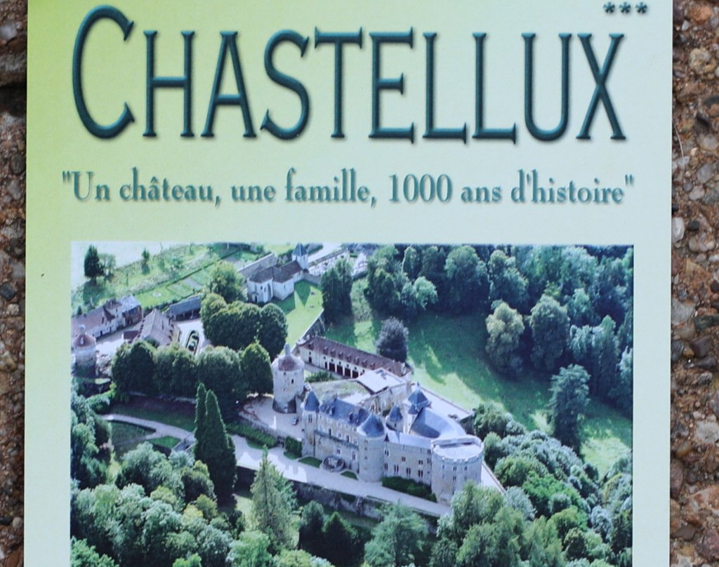 Chateau de Chastellux景点图片