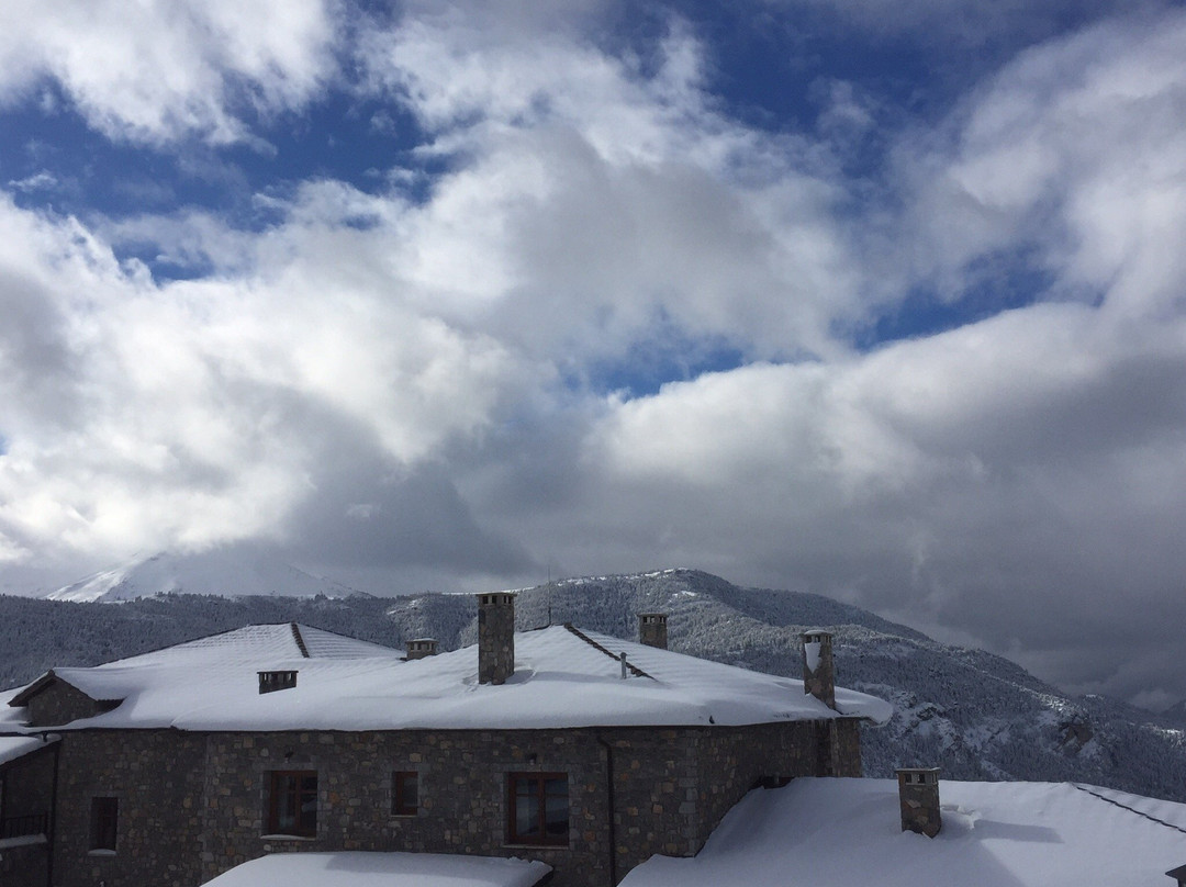 Karyatis Resort主图