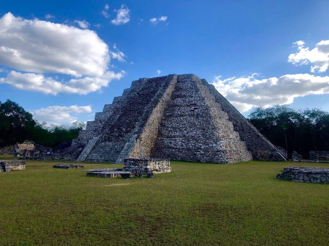 Mayapán Archaeological Zone景点图片